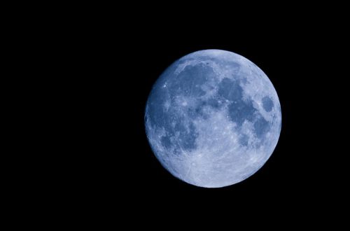 Your Guide to the August Blue Supermoon in California